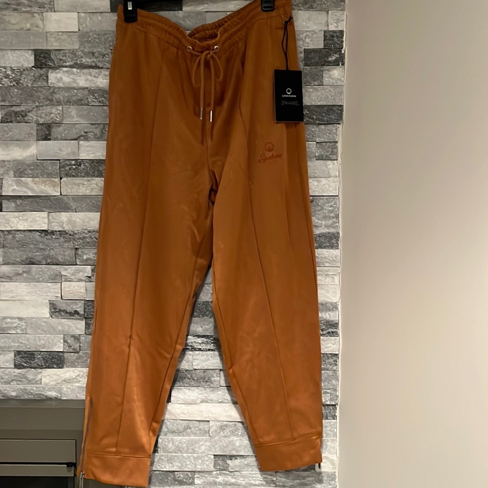New!! Spalding x Unknwn men's joggers